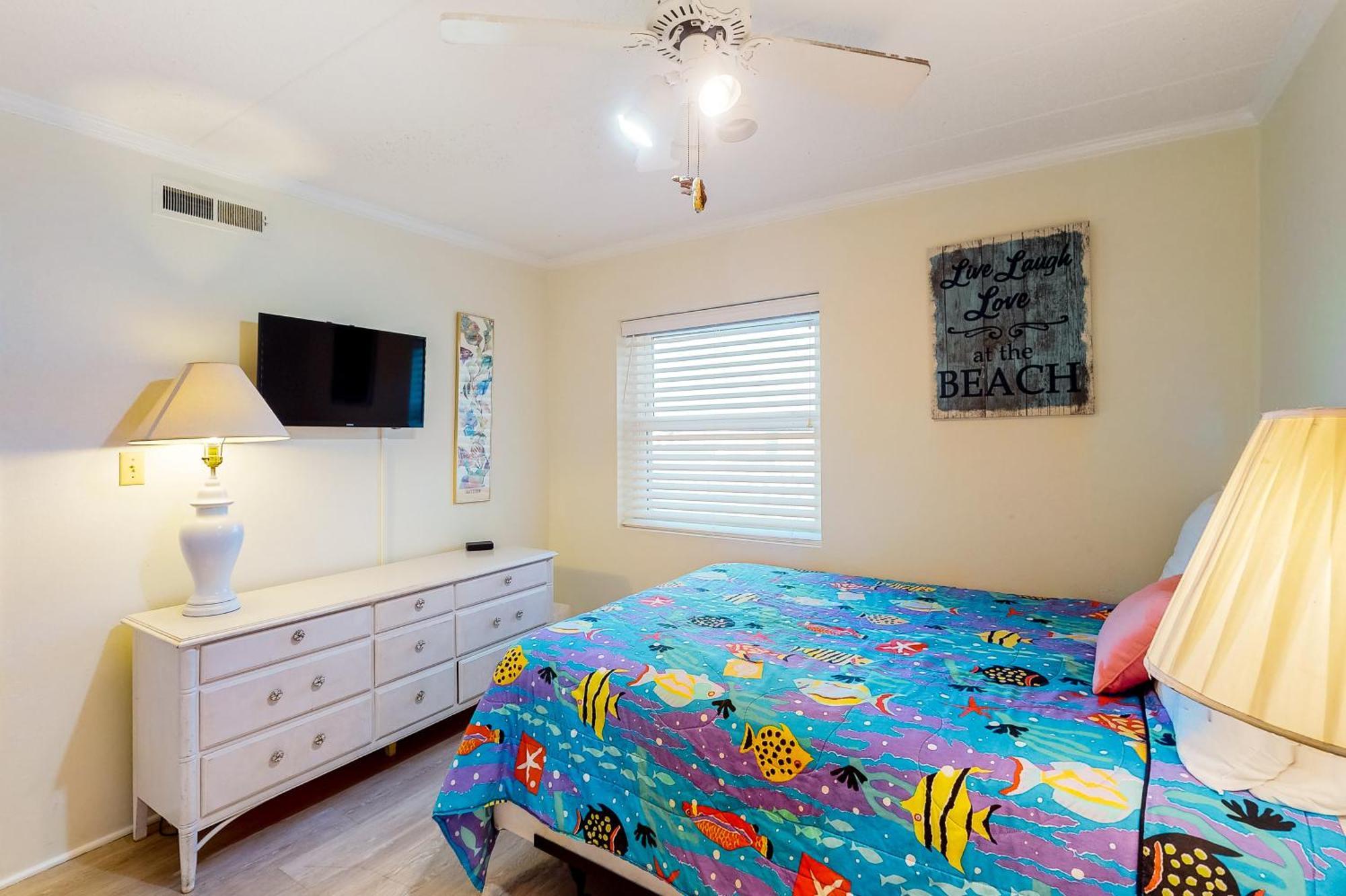 Jamaican Sunshine Ocean City Room photo